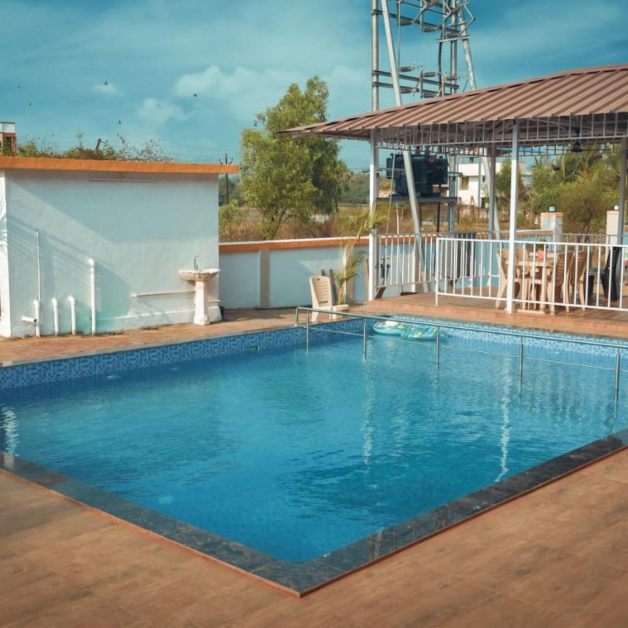 Ocean'S Pearl Resort Alibaug Alībāg Buitenkant foto